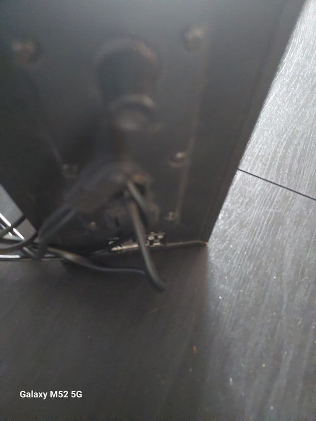 Altavoces PC 2.1 Logitech S-220