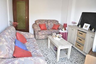 Piso en venta en Carolinas Altas en Alicante