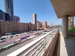 Piso en venta en Playa de Poniente en Benidorm