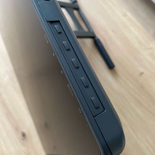 Huion Kamvas 22 Plus - Pantalla Gráfica