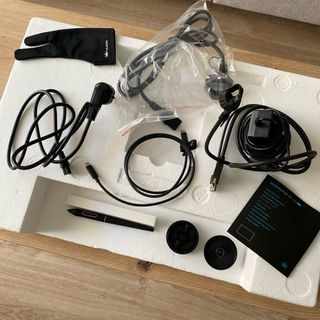 Huion Kamvas 22 Plus - Pantalla Gráfica