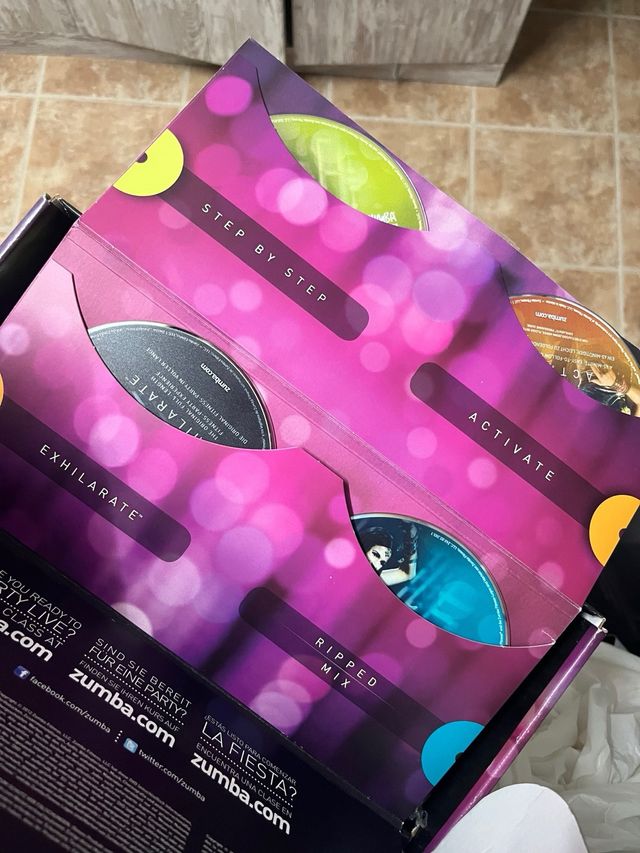 Set Zumba Fitness Exhilarate