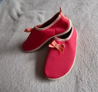 Escarpines niña T.30