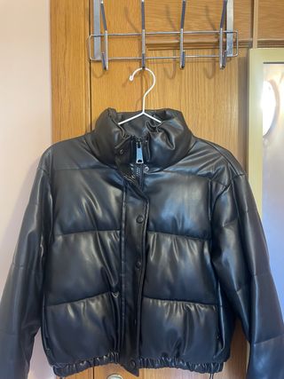 Chaqueta efecto cuero negra Talla XS