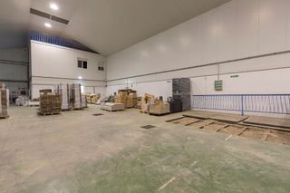 Nave industrial en venta en Dúrcal