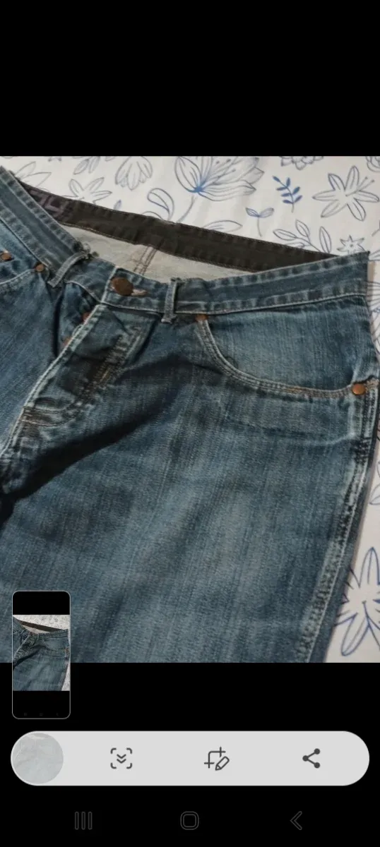 Pantalón vaquero azul