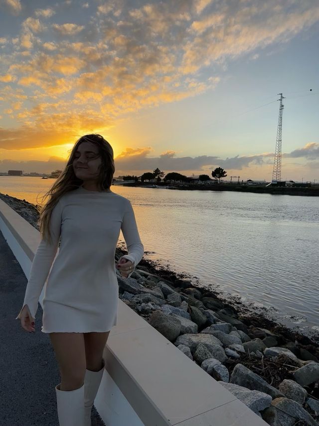 Vestido crema manga larga