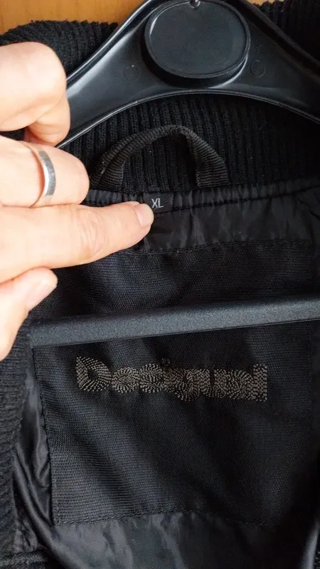 Abrigo Desigual Negro