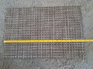 Set di 2 tovagliette intrecciate color argento