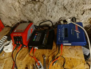 3 Caricabatterie Lipo Dynamite Prophet Sport Duo