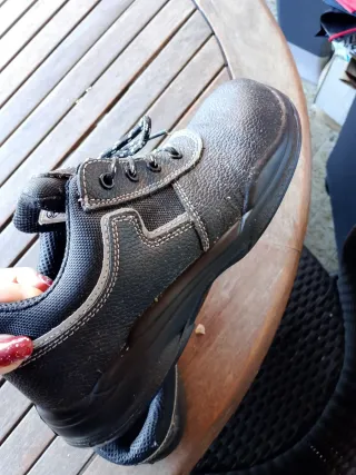 Scarpe antinfortunistiche SAFE nere