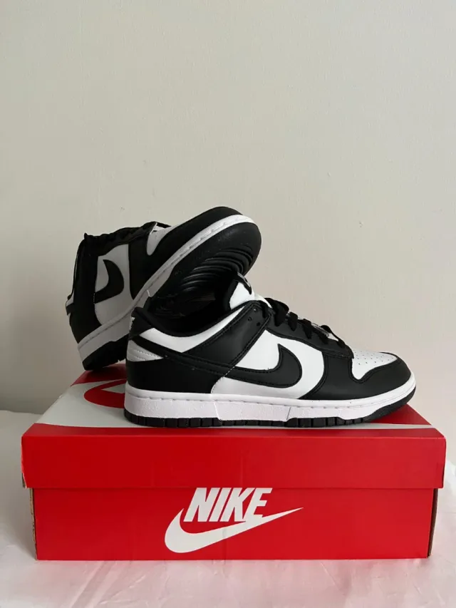 Nike Dunk Low Talla 40 Blancas y Negras