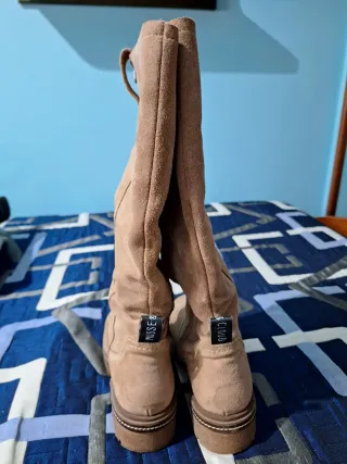 Botas altas piel Musse & Cloud beige