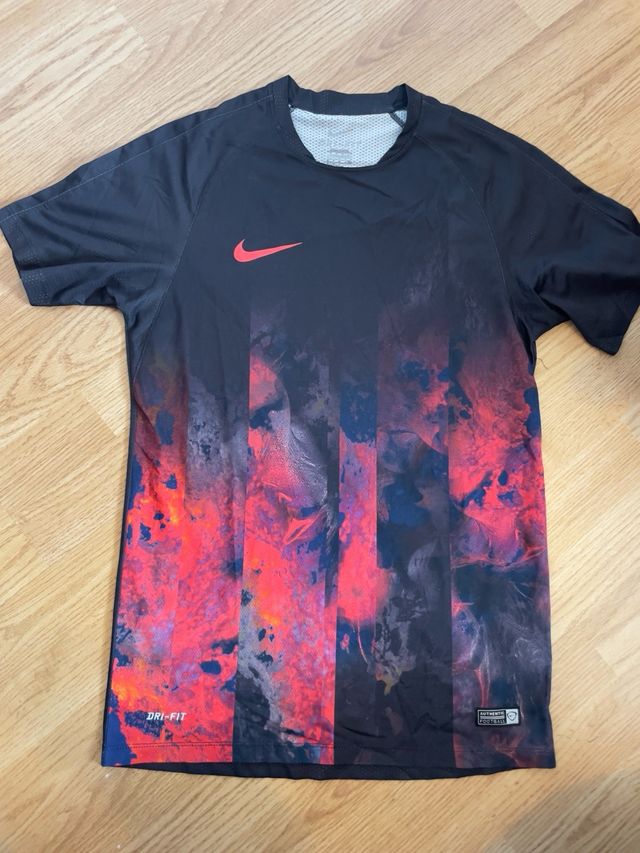 Camiseta Nike Dri-FIT Talla S Deportiva