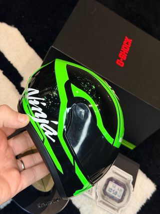 Casco G-Shock x Kawasaki DW-5600 Edición Limitada