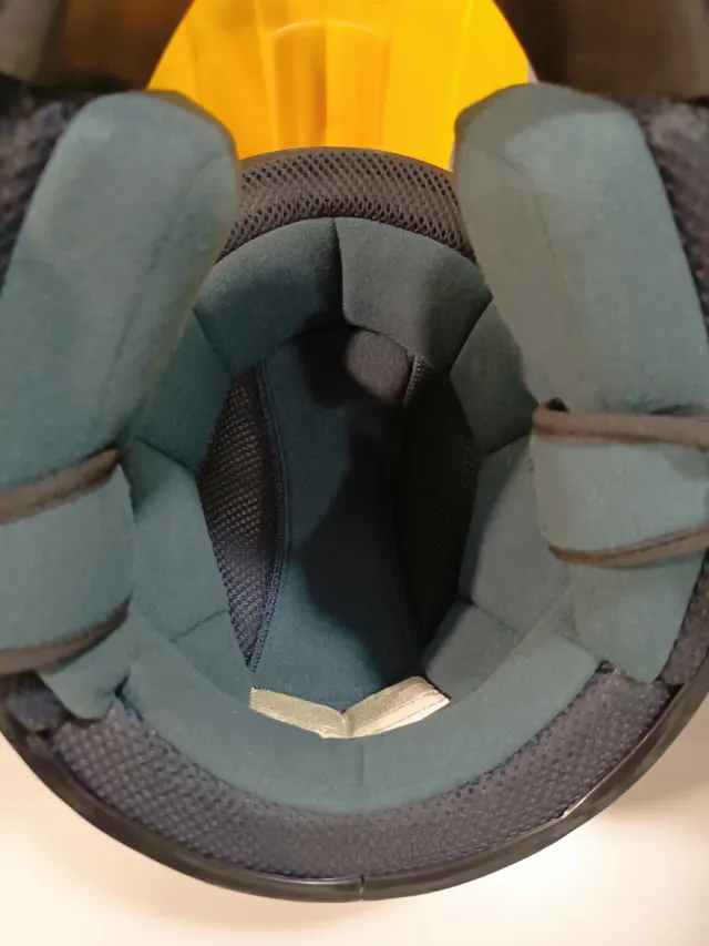 Casco da motocross giallo