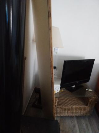 Mesa plegable de madera beige