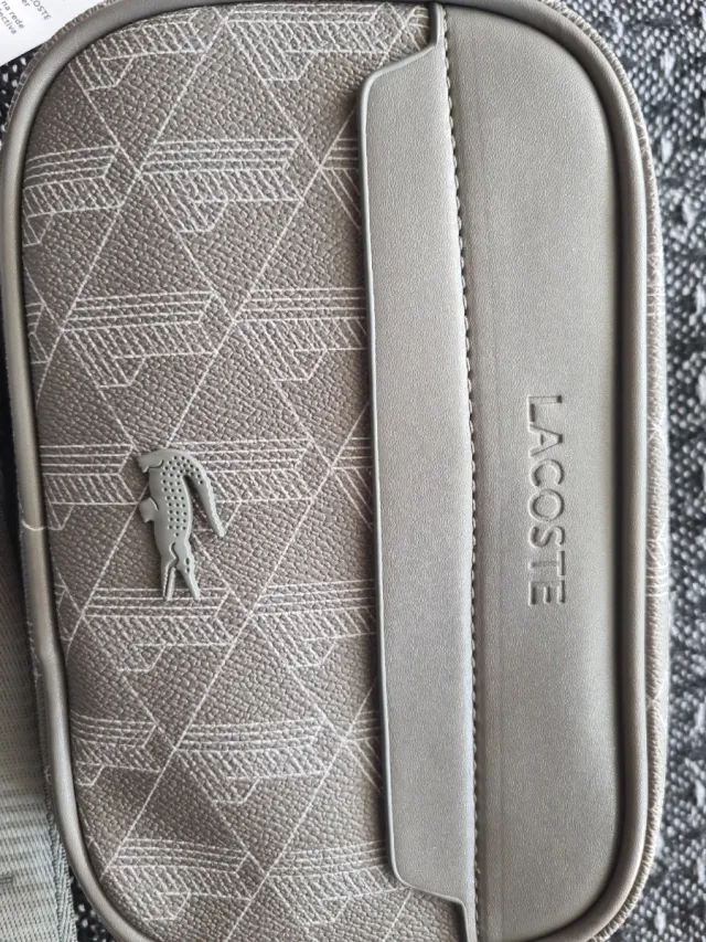 Bandolera Lacoste gris
