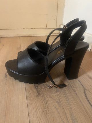 2 pares de Sandalias Negras Mujer Talla 38