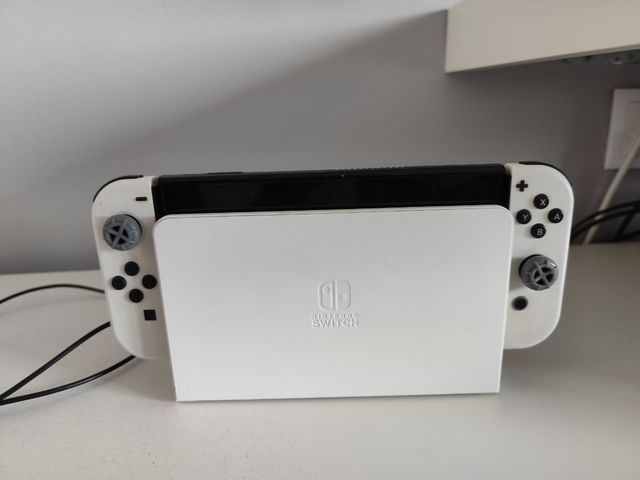 Nintendo switch oled blanca