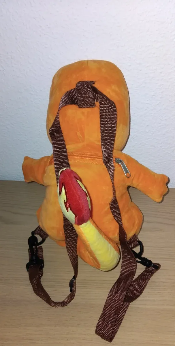 Mochila Peluche Charmander Pokémon