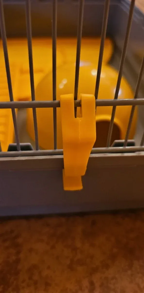 Jaula para hámster gris y naranja