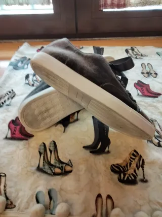 Zapatillas mujer cordones grises