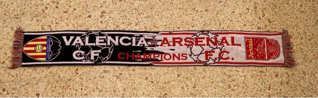 Bufanda Valencia CF y Arsenal FC Champions
