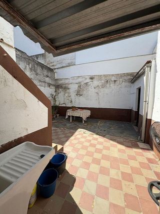 Casa adosada en venta en Carmona