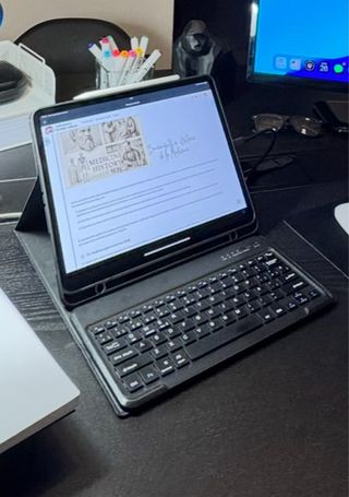 Funda y Teclado Bluetooth para el iPad Air 13