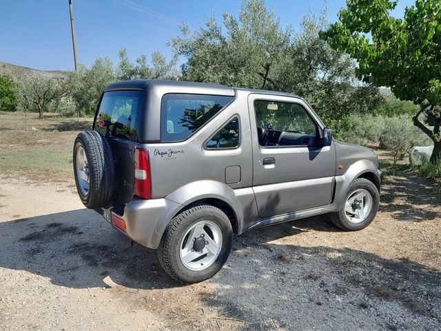 Suzuki Jimny 2004