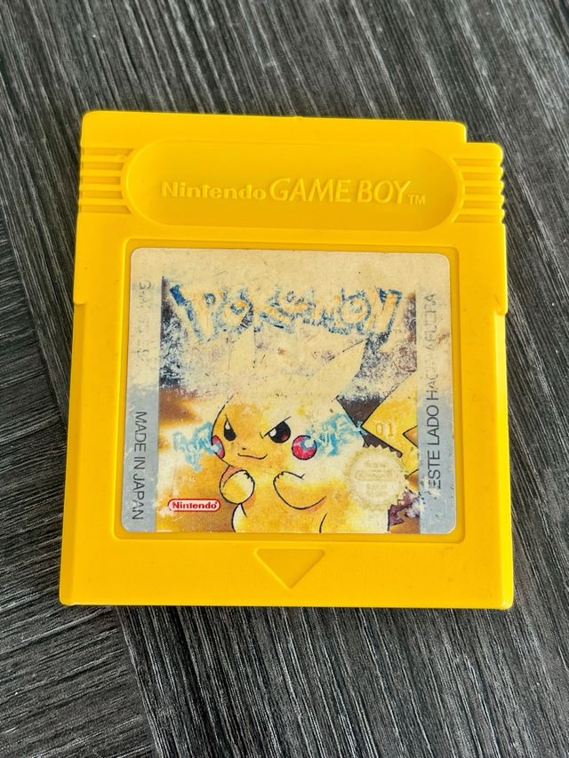 Pokemon Amarillo Nintendo Game Boy