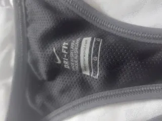 Camiseta deportiva Nike mujer