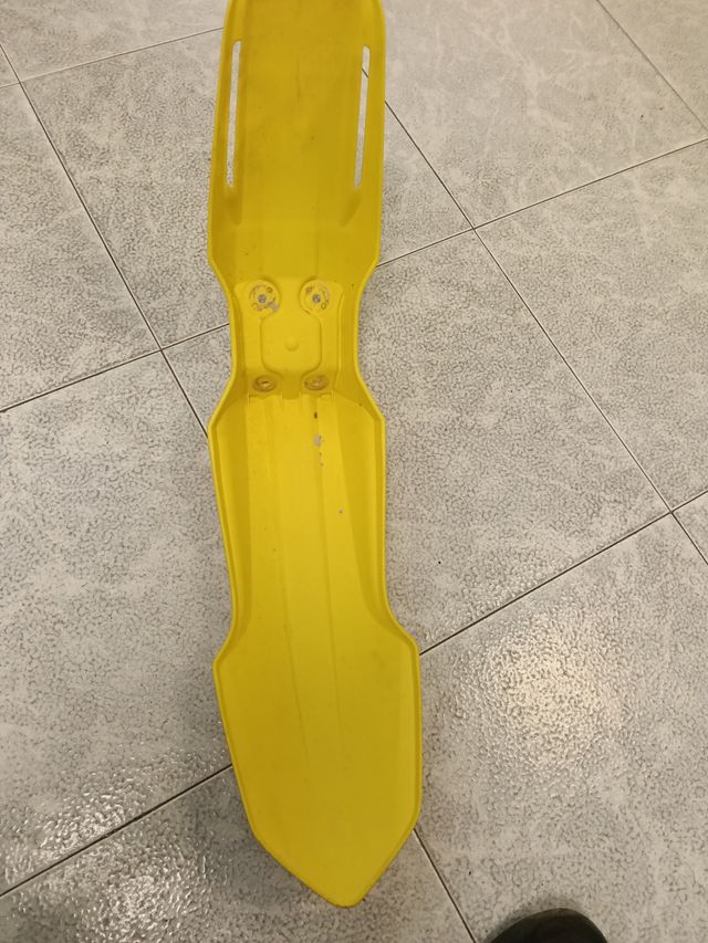 Guardabarros Delantero Suzuki RM RMX RMZ Amarillo