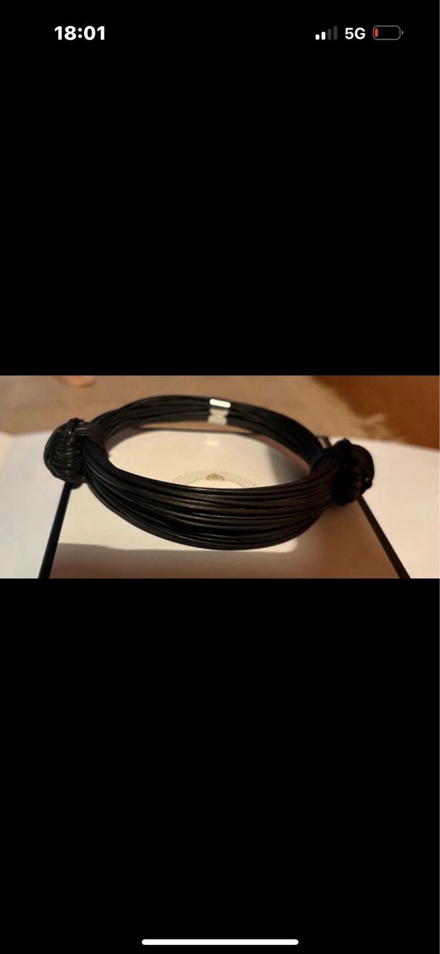 Pulsera tipo pelo elefante negra
