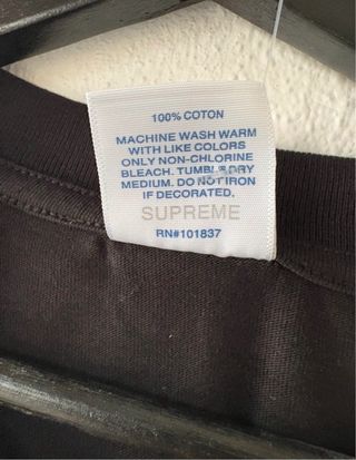 Camiseta Supreme Negra Bandana Box Logo