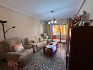 Piso en venta en Florida Alta en Alicante