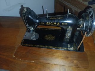 Máquina coser SIGMA antigua