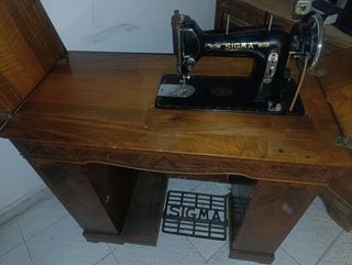 Máquina coser SIGMA antigua