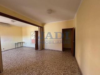 Piso en venta en Valdepeñas