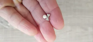 Pendientes niña perla lazo Cussi