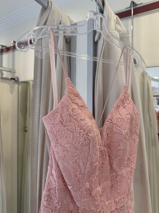 Vestido largo fiesta encaje rosa