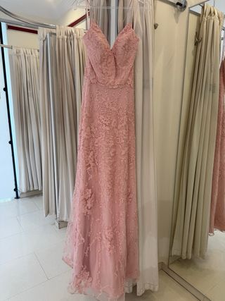 Vestido largo fiesta encaje rosa