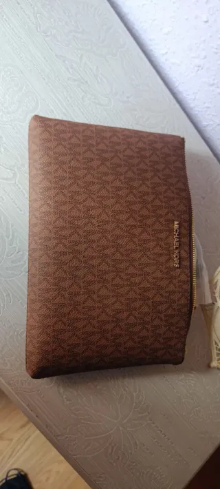 Bolso Michael Kors Marrón Monogram