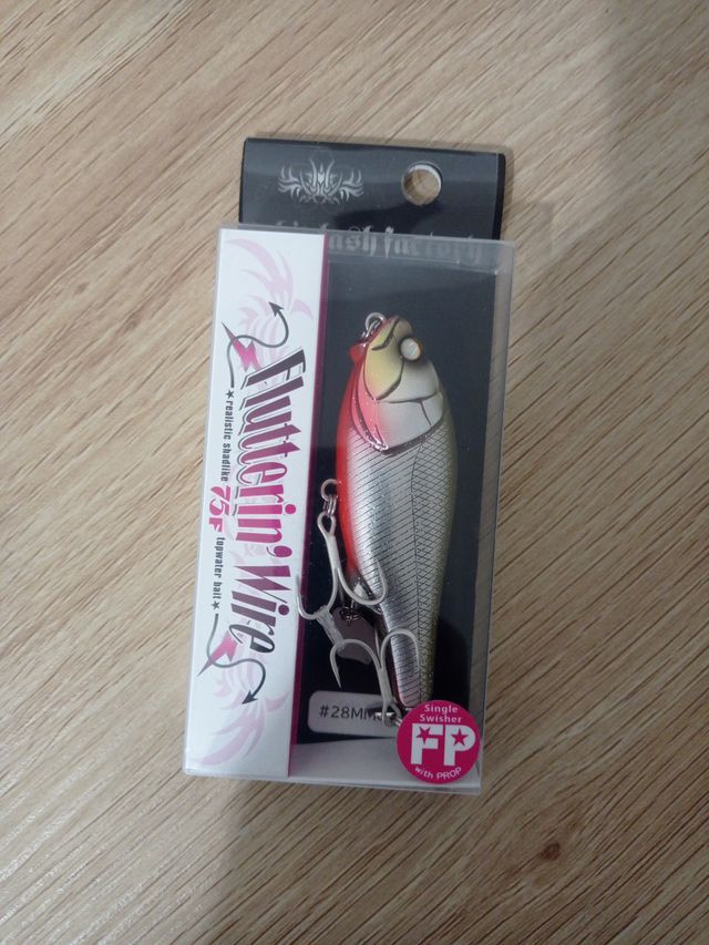 2 señuelos de pesca Flotantes