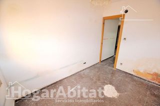 Piso en venta en Centro Ciudad en Manises