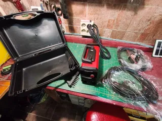 Soldador 140A IGBT cables y maleta