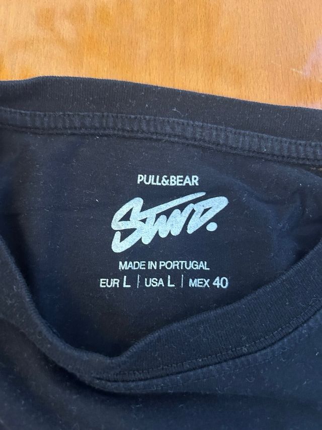 Camiseta Pull&Bear Negra Talla L