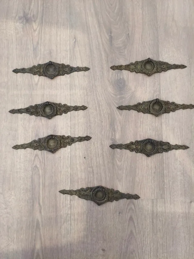 Tiradores antiguos de metal (Set de 7)