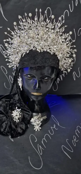 Coronas de Novia con Pendientes y Anillos